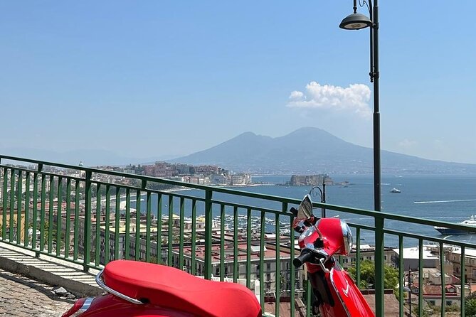 Panoramic and Historical Vespa Tour Naples - Castel Sant’Elmo and Belvedere di San Martino: Naples in 360 degrees