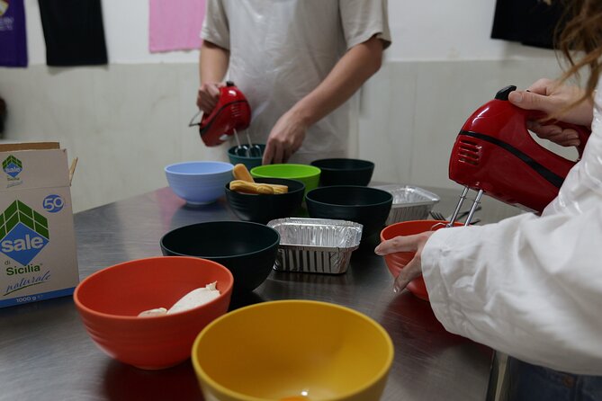 Pasta and Tiramisu Cooking Class with Local Chef in Naples - Naplesbay’s cooking class recipe: why this format works