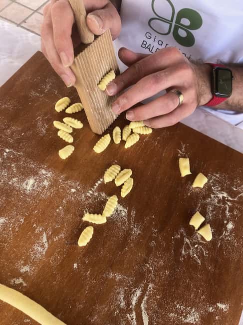 Pasta Cooking Class in a Garden near Pompeii - Key things that make this class memorable