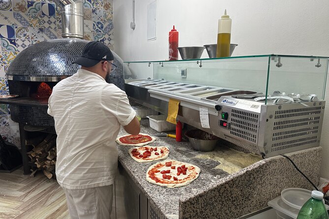 Pizza-Making Class with Local Top-Rated Chef with Drink in Naples - Dough Lessons That Actually Help: Humidity, Yeast, and Timing