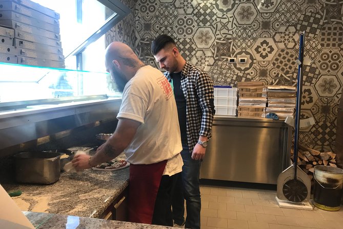 Pizza School, Learn the authentic art of making Pizza - Toppings and the Naples less-is-more rule