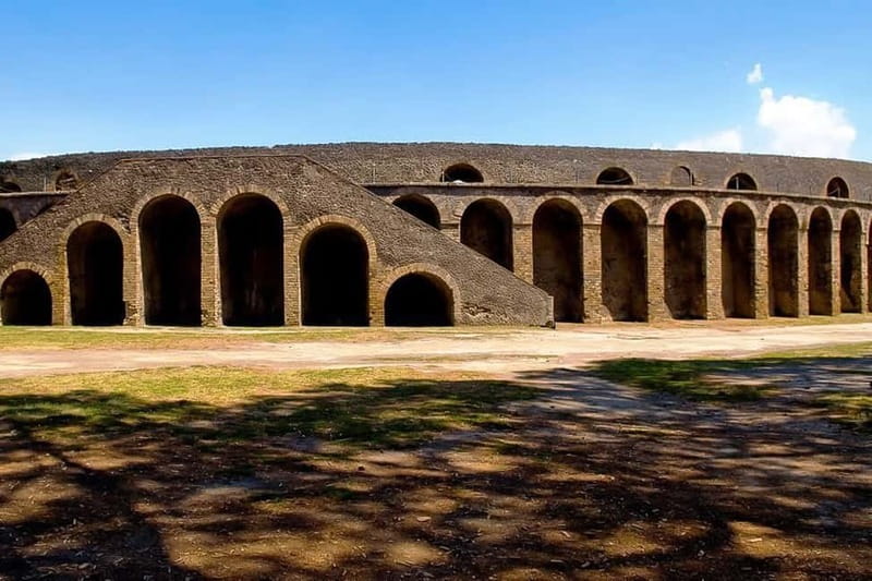 Pompei: Pompeii Private Tour - Getting to the ruins: Tempio Travel meeting point and parking options
