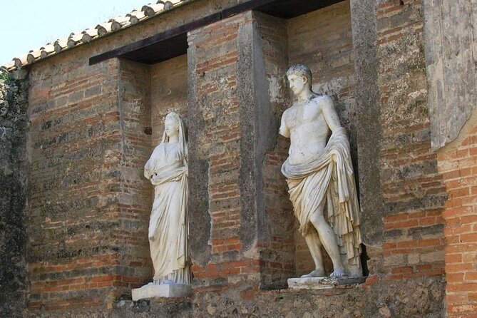Pompei three hours with an expert guide - The guides: what strong interpretation sounds like