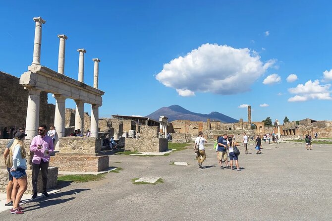 Pompei three hours with an expert guide - Practical tips so your 9:30 start feels smooth