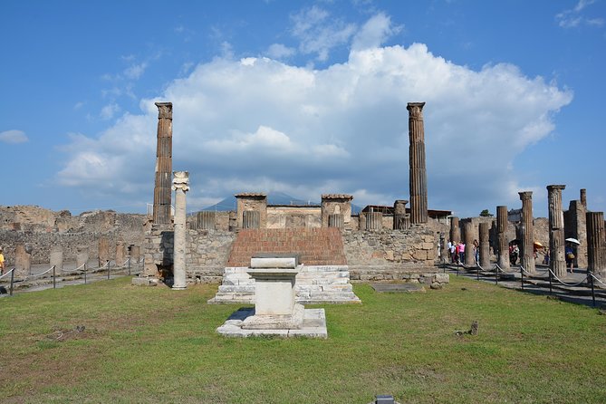 Pompeii: 2 Hour Private Tour with an Archeologist Guide - What You’ll See on the Pompeii Route in About Two Hours