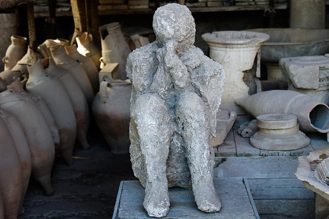 Pompeii: 2H Family friendly Tour with an Archeologist Guide - Comfort, accessibility, and sensory-friendly realities