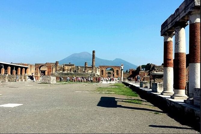 Pompeii 2h Small-Group Tour with Expert Archaeologist - Why two hours in Pompeii can feel like a full day