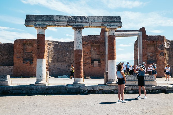 Pompeii 3 Hours Walking Tour Led by an Archaeologist - Granaries of the Forum: marble details plus the human cost