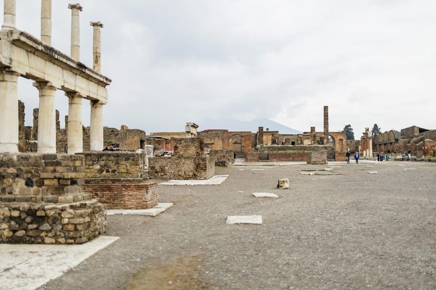 Pompeii: Afternoon to Sunset Guided Tour with Ticket - Key reasons this Pompeii sunset tour works
