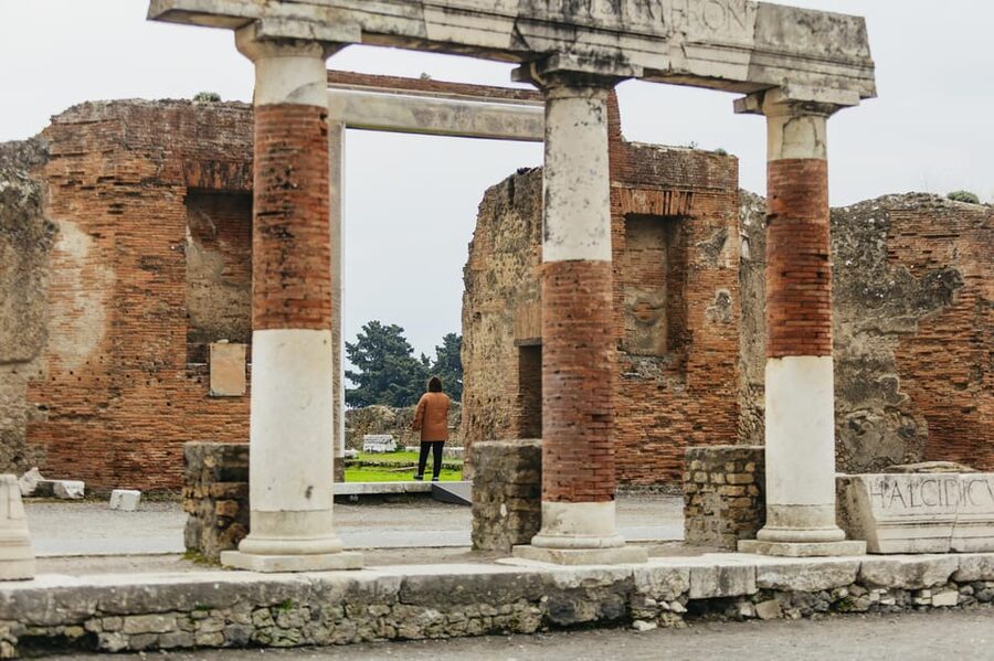 Pompeii: Afternoon to Sunset Guided Tour with Ticket - The Vesuvius eruption story: impact on the city and beyond