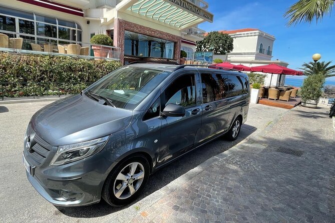 Pompeii- Amalfi Coast tour from Naples, with licensed guide included - 7:30 AM pickup and the comfort factor of a private Mercedes