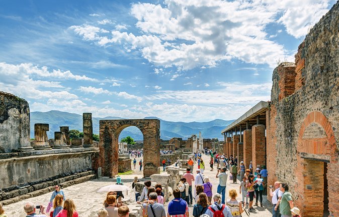 Pompeii and Herculaneum led by an Archaeologist with private transport - Herculaneum first: why starting here changes what you notice