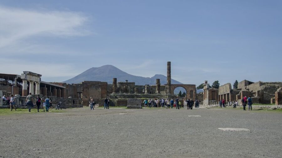 Pompeii and Herculaneum: Private Tour from Naples - Herculaneum’s Smaller Size, Same Big Impact
