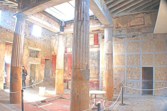 Pompeii and Herculaneum Private Tour with Native Guide and Skip the Line Tickets - Price and value: what $431.33 is buying you
