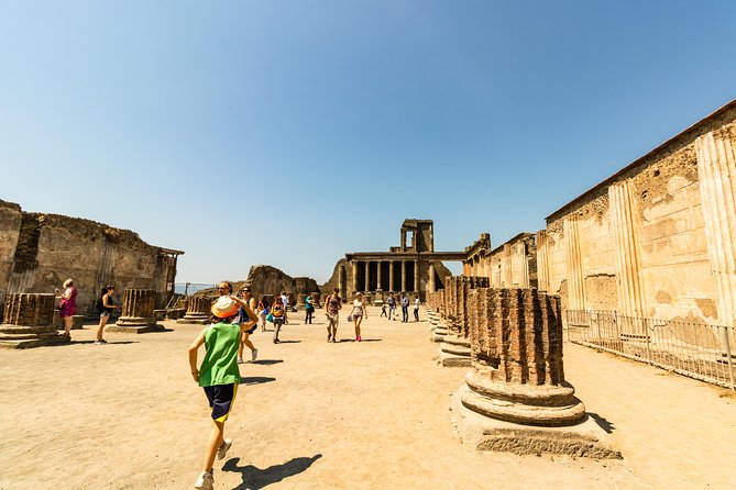 Pompeii and Herculaneum Private Walking Tour with an Archaeologist - Key points to know before you go