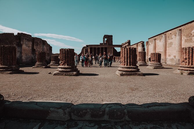 Pompeii and Herculaneum Small Group Excursion from Naples - Naples to Pompeii and Herculaneum: a tight schedule that actually works