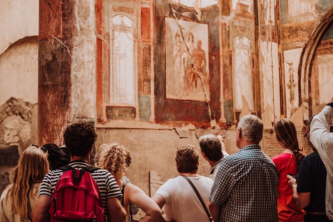 Pompeii and Herculaneum Small Group Excursion from Naples - Maximall Pompeii break: a practical pit stop with a discount card