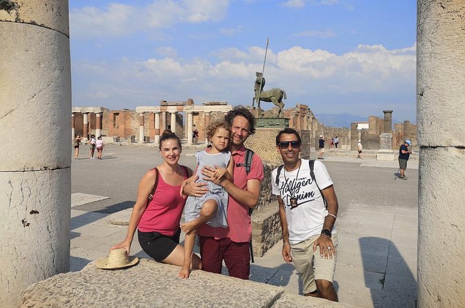 Pompeii and Herculaneum with archaeologist, private visit !!! - Guide Dynamics That Actually Affect Your Experience