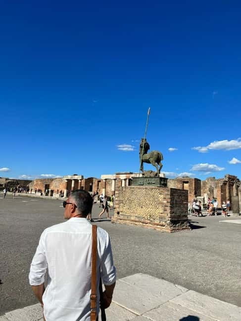 Pompeii and Vesuvius Cellars: Tour with Pick-Up in Positano - From Positano pickup to Pompeii gates: the day’s rhythm