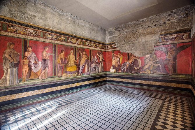 Pompeii and Vesuvius Day Trip from Naples with Skip The Line - Who this trip fits best