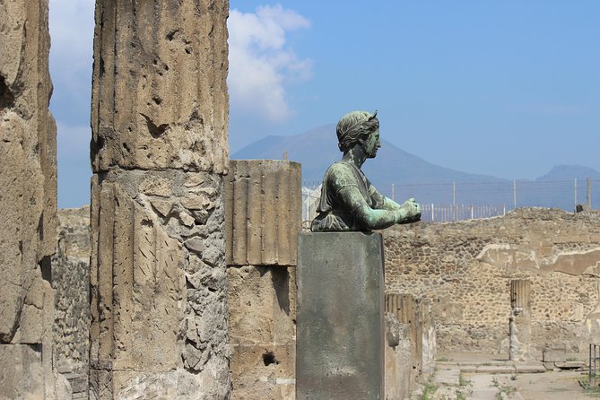 Pompeii and Vesuvius from Naples. Private activity - Who this tour suits best (and who should choose something else)