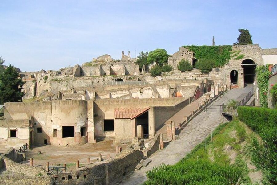 Pompeii and Vesuvius Full-Day Tour from Amalfi Coast - How Long Is the Day, and Where You Might Feel Rushed