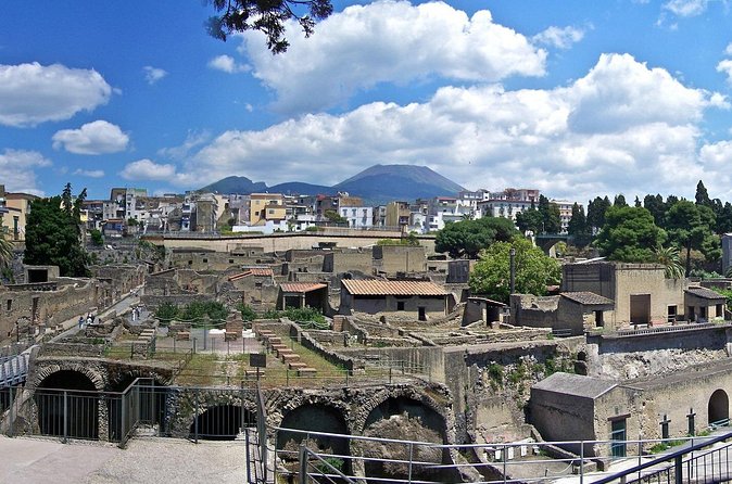 Pompeii and Vesuvius Hike Small Group Priority Access from Naples - Pompeii’s highlights on a fast, focused guided route