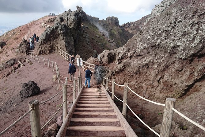 Pompeii and Vesuvius - VIP Tour/Small Group with Lunch - Guide quality matters: Riccardo and the value of real guidance