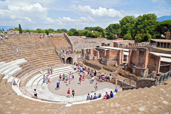 Pompeii and Vesuvius Wine Tasting Private Tour - Your Day Starts in Naples: Pickup, Meeting Point, and How the Clock Feels
