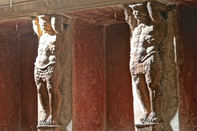 Pompeii and Villa of the Mysteries Private Tour - Villa dei Misteri: the paintings in the room that give the place its name