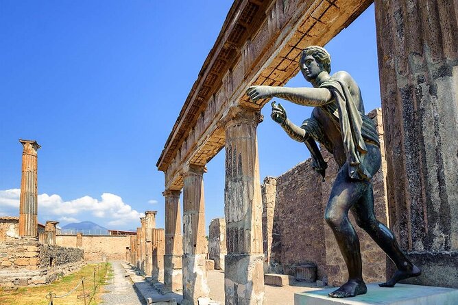 Pompeii Exclusive 2h Private Tour with your Archaeologist - Price and value: $299.82 for the group, plus €19 per person