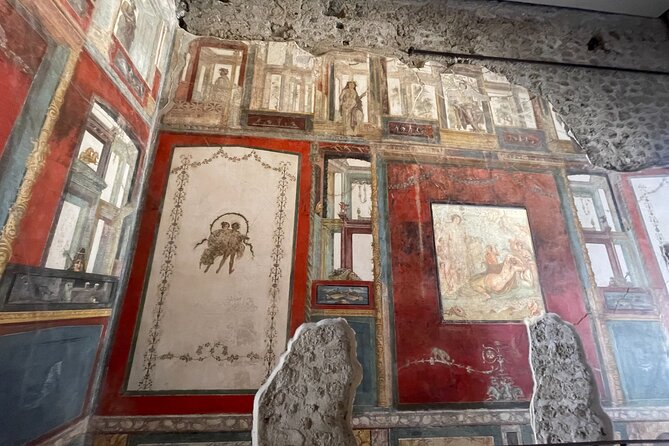 Pompeii Express: 1-Hour Guided Tour - Casa dei Vettii: frescoes, wealth, and how people lived inside