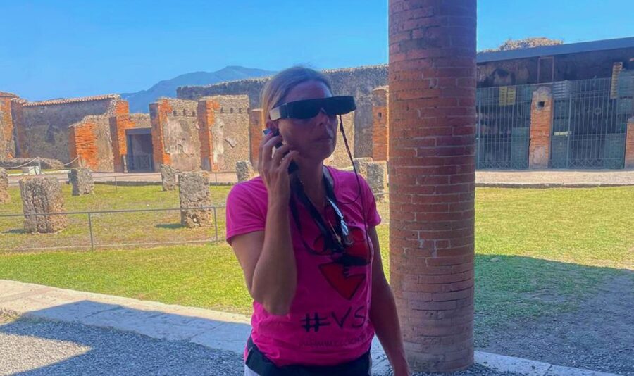Pompeii: guided tour all inclusive and optional Roman lunch - Private group option, and the AR/VR layer you might see
