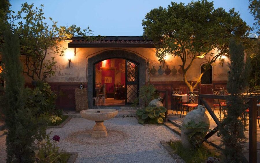 Pompeii: guided tour all inclusive and optional Roman lunch - Price and value: what you’re really paying for at $93