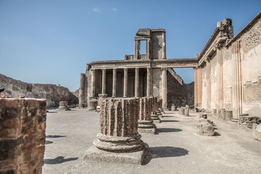 Pompeii: Guided Tour and Skip-the-Line Ticket - Lupanare: The Brothel and Its Flashy, Small Rooms