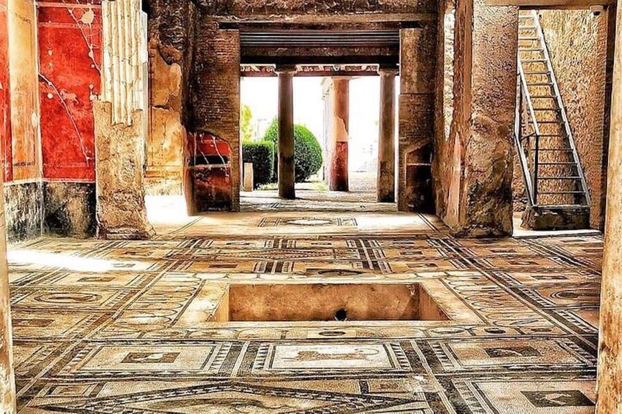 Pompeii: Guided Tour AND SUNSET - The Vesuvius Story Gets Real: The Victims Up Close