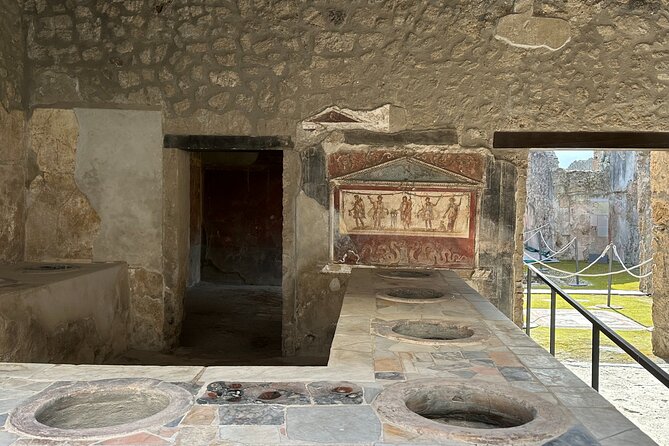 Pompeii Guided Tour from Naples with Transport and Entrance Included - Should you book this Pompeii guided tour from Naples?