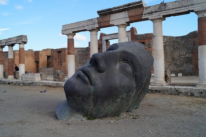 Pompeii Guided Tour & Horse Riding on Vesuvius with Lunch - From meeting point to return: how the day stays organized