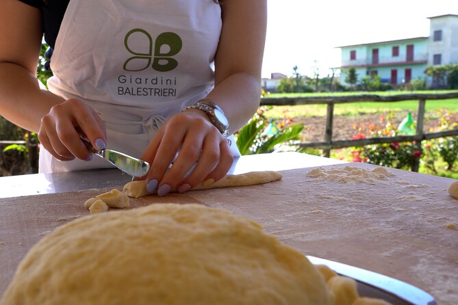 Pompeii: guided tour of the ruins and cooking class fresh pasta - The start point: Scavi di Pompei and a day that actually moves