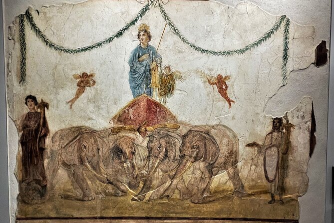Pompeii Guided Tour with Skip the Line from Naples - Ramada meetup in Naples: how to find your group and avoid stress