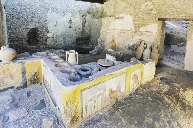 Pompeii half day tour from Naples - The guided walk (2 hours): how you get more from fewer ruins