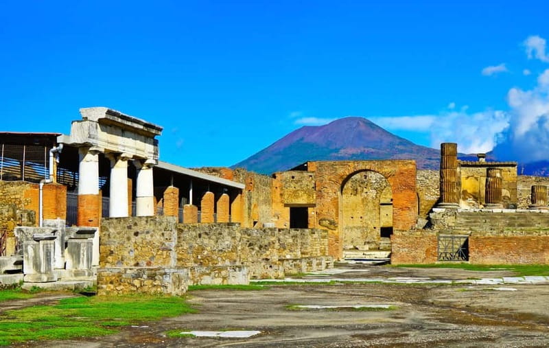 Pompeii & Herculaneum Tour with an archeologist - Entering Pompeii: The Forum Tells You Who Ran the Place