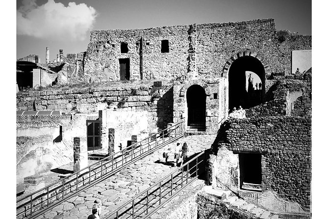 Pompeii private small group tour - 4 hours including transfers - Price and value: is $300.40 per person worth it?