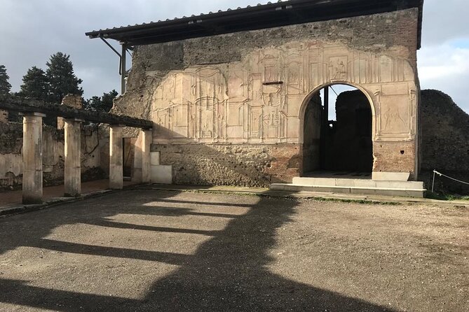 Pompeii - Private Tour (skip-the-line admission included) - The Houses Everyone Talks About: Menander, the Faun, and the Vettii