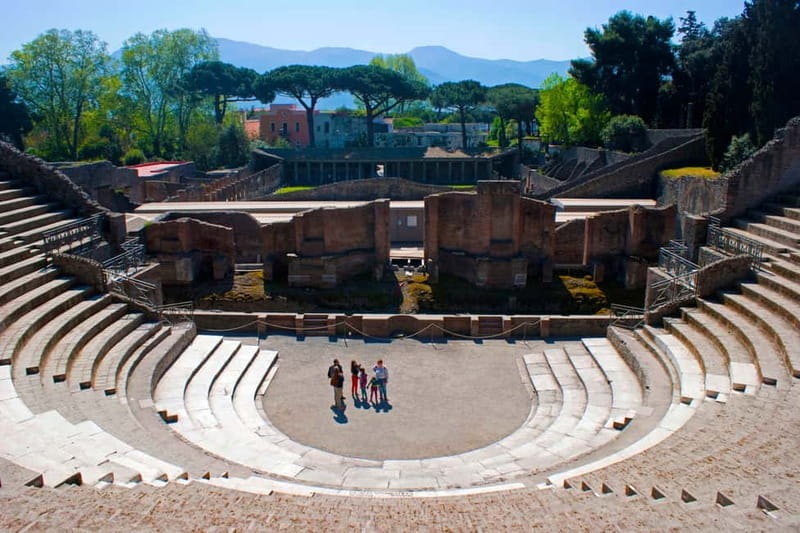 Pompeii Ruins 2-Hours Guided Tour and priority entry ticket - Body casts: feeling 79 AD in human scale