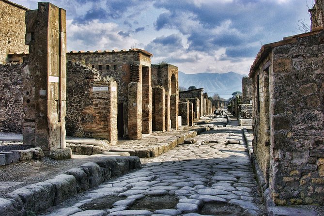 Pompeii ruins - Pickup and Getting There: What’s Included, What You Should Confirm