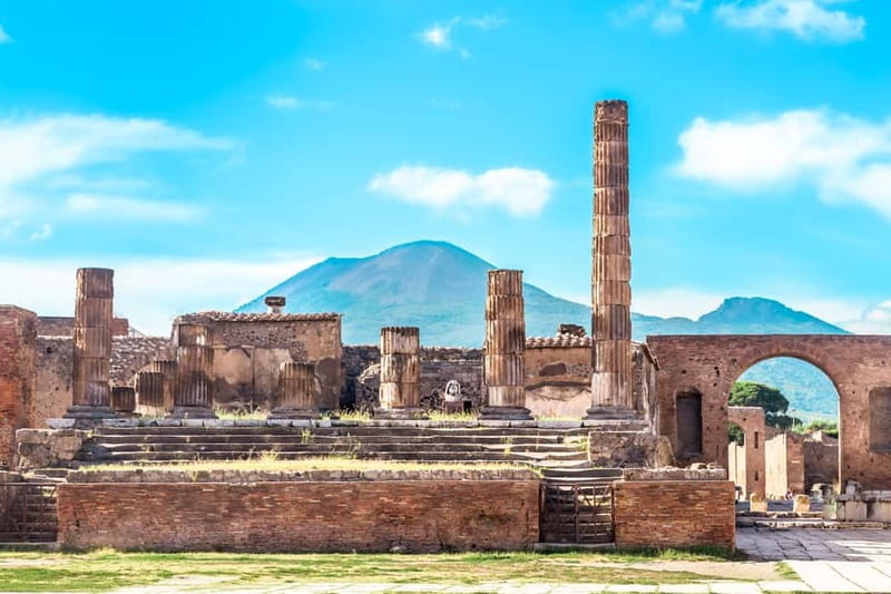 Pompeii Ruins Private Tour with Optional Skip-the-Line Entry - Temples, Porticoes, and Law Courts: The City’s Rules and Routines