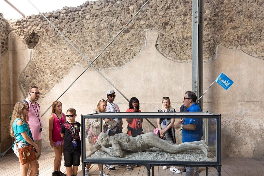 Pompeii: Skip-the-Line Guided Tour - The 2-Hour Guided Part: How You Go From Ruins to Daily Roman Life