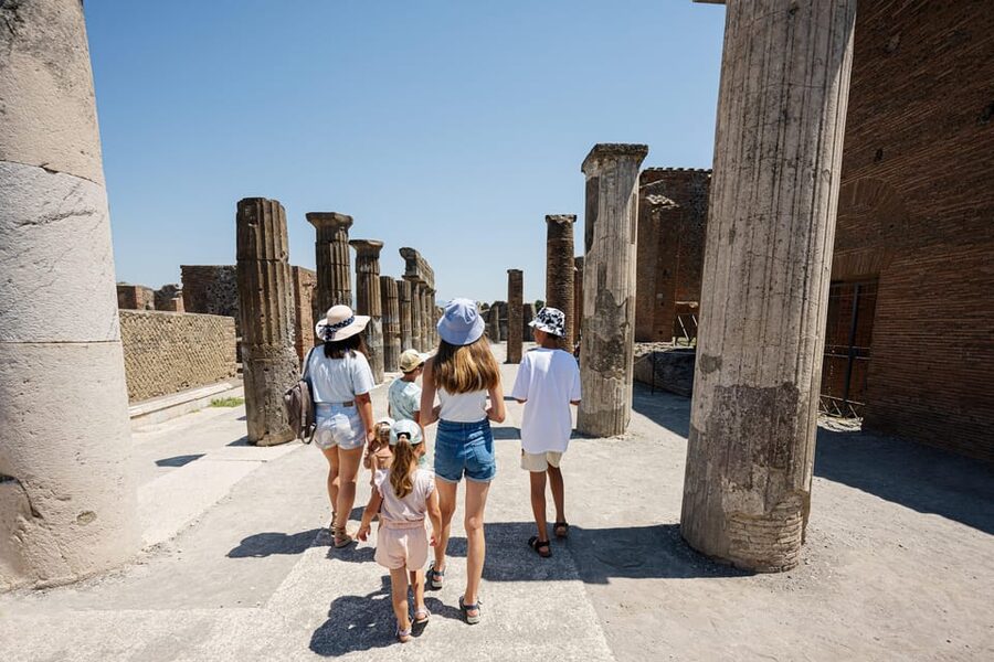 Pompeii: Skip-the-Line Guided Tour - Earphones, Clear English, and the Pace That Keeps You From Getting Lost