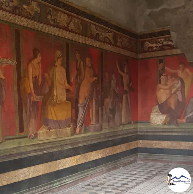 Pompeii, skip-the-line ticket with smartphone audio guide on App - Practicalities that matter: footwear, bags, and getting around
